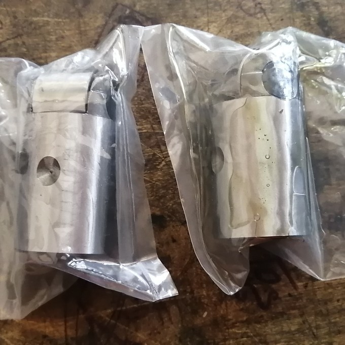 Roller Tapped Volvo EC210B 20795661 21558299 20794110 berkualitas