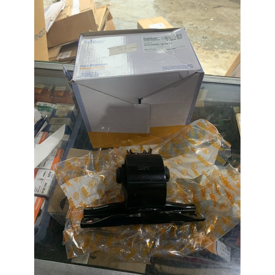 Engine mounting kanan, outlander, fabber