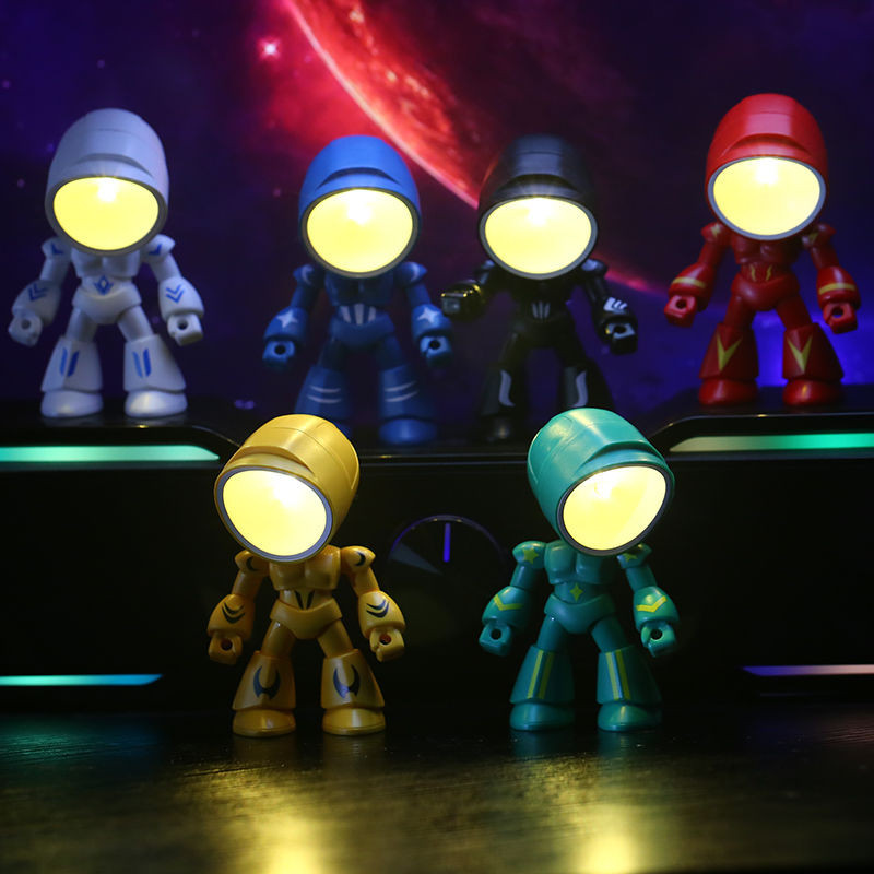 Lampu Meja Robot Kecil Lampu Suasana Kreatif Tempat Tidur Asrama dengan Baterai Lampu Meja Mini