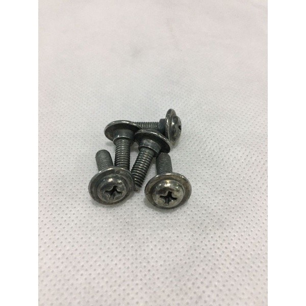 [ FURMOTOR ] BAUT DASI PANJANG 5x16 / BAUT TUTUP COVER AKI VARIO 150 125 ALL NEW BEAT STREET FI ESP