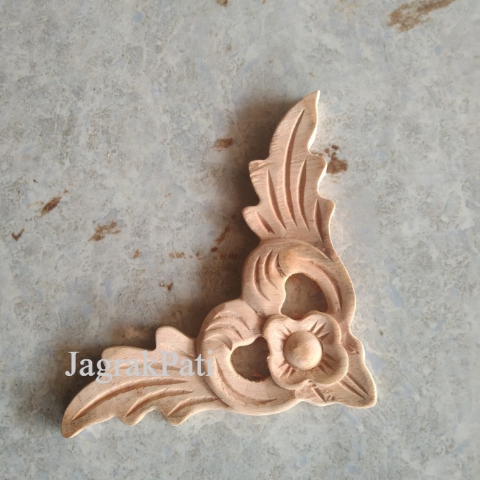 ukiran ornamen tempel sangkar burung hiasan figura lemari bufet 11x11