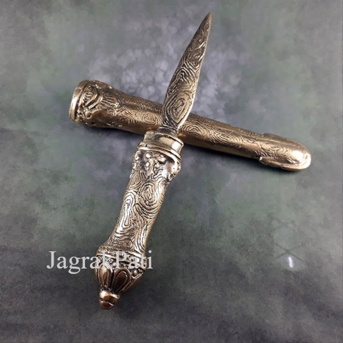 

Keris Tombak Klewer Pamor Godong Sirih JP14522