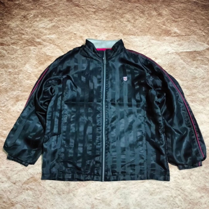 Jaket windbreaker outdoor K SWISS hitam size XL jaket casual pria murah