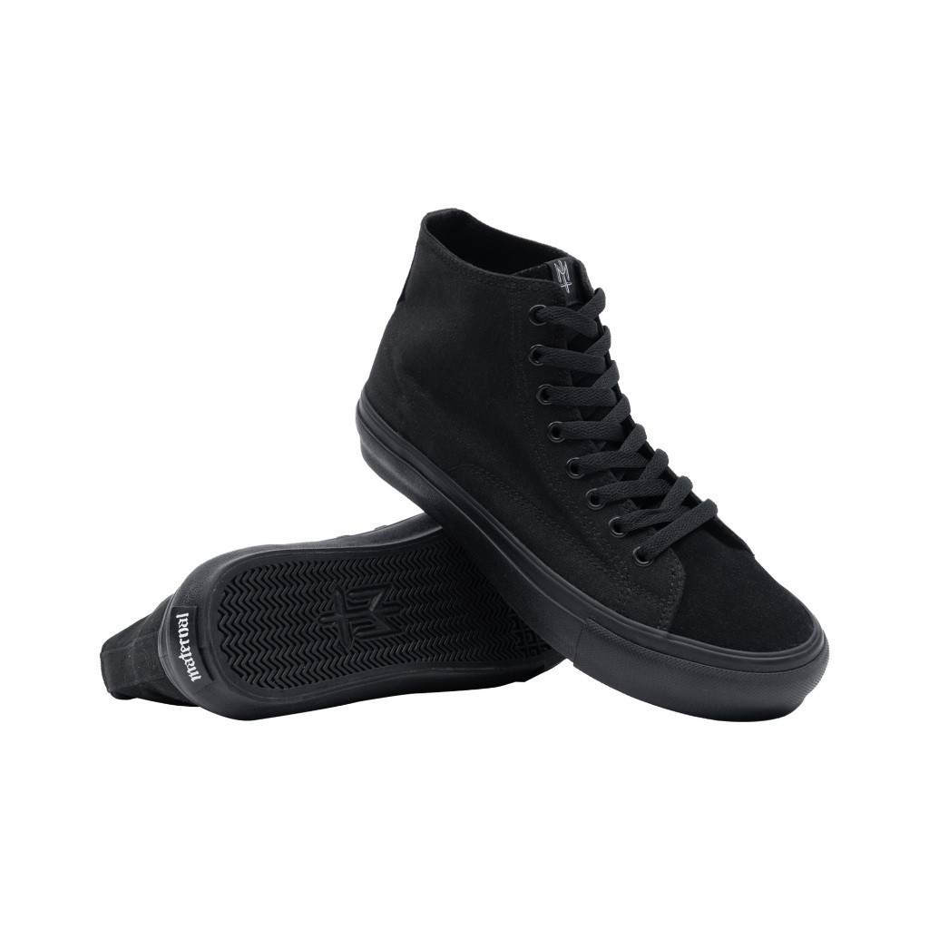 SAVIOR AB MATERNAL DISASTER FOOTWEAR SEPATU SNEAKERS ORIGINAL