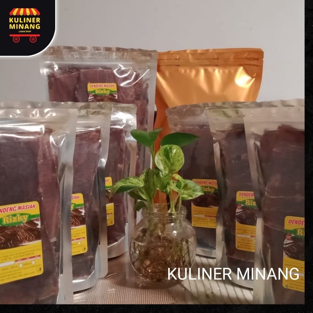 

Kuliner Minang Dendeng Masiak Daging sapi mentah 250 gr Oleh Oleh Cemilan Makanan Khas Padang Jajanan Snack