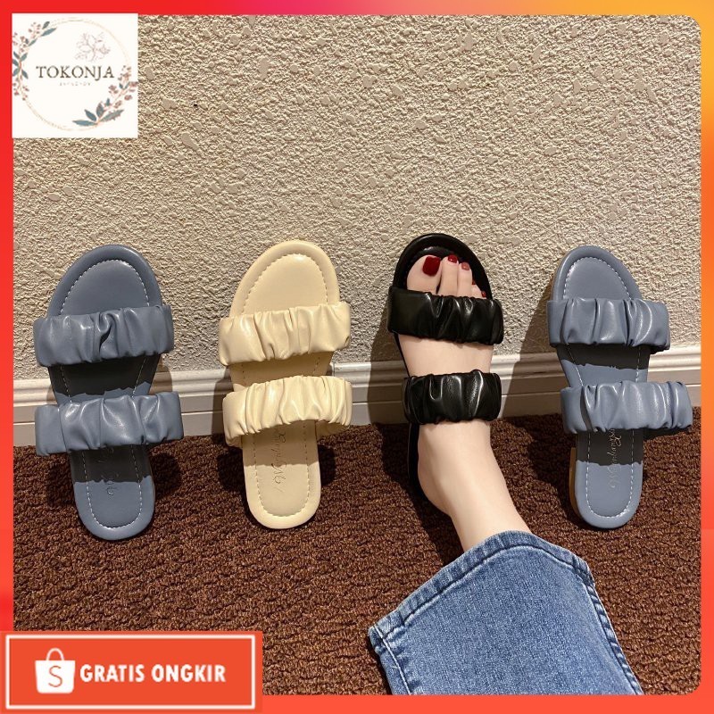 Aneka Sepatu Sandal Terkini / Sandal Flat Teplek Wanita Thalia OLLIE