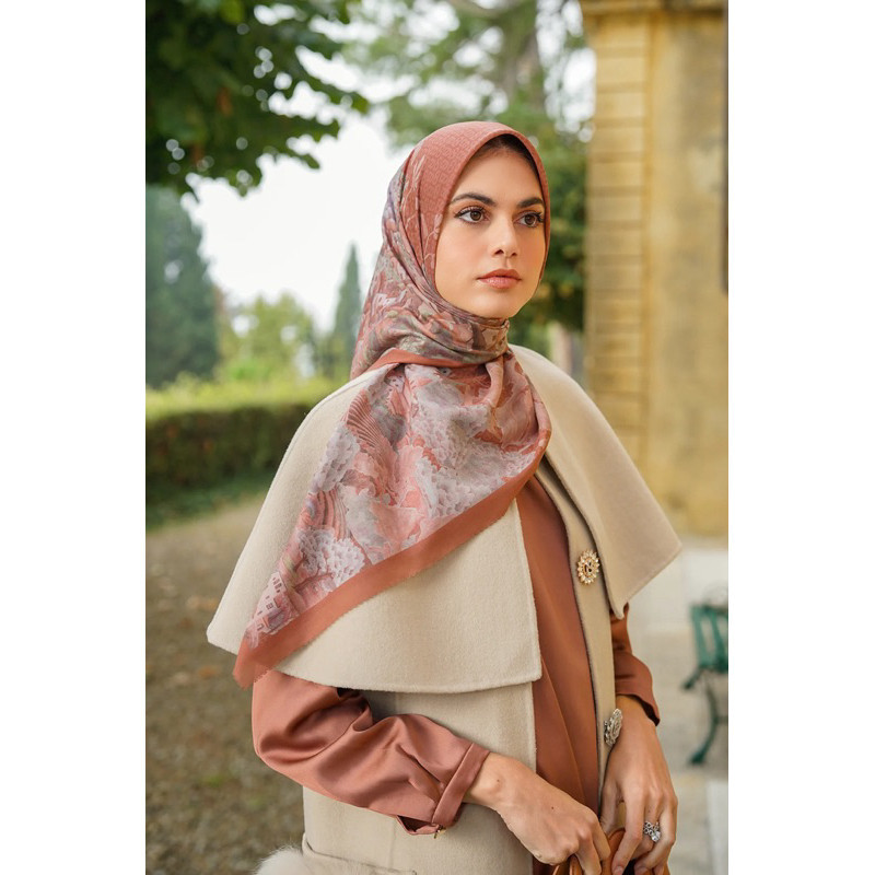 Terlaris ~READY GOSEND️Buttonscarves Tuscany Square Series Hijab Cantik Hijab Elegan Hijab Laris Kek