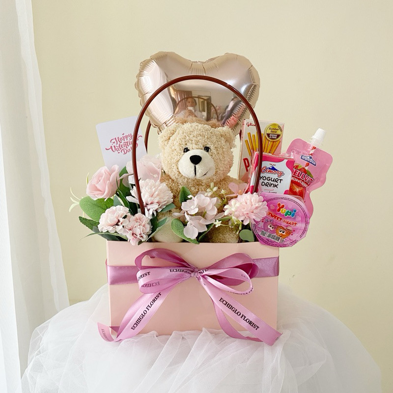 

(PO 2-3hari) Infleurens- hampers valentine snack bloom box / kado ultah wisuda wedding anniversary