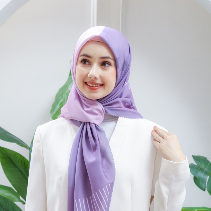[Kv3 Lilac Ungu Purple] Kenes Scarf Hijab 2 Sisi / 2 Motif / 2 Warna Kerudung Segiempat Voal Spesial