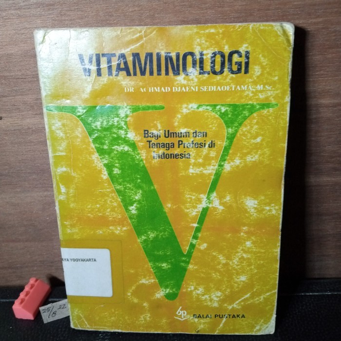 buku vitaminoligi bagi umum dan tenaga profesi ex perpus 347 hal