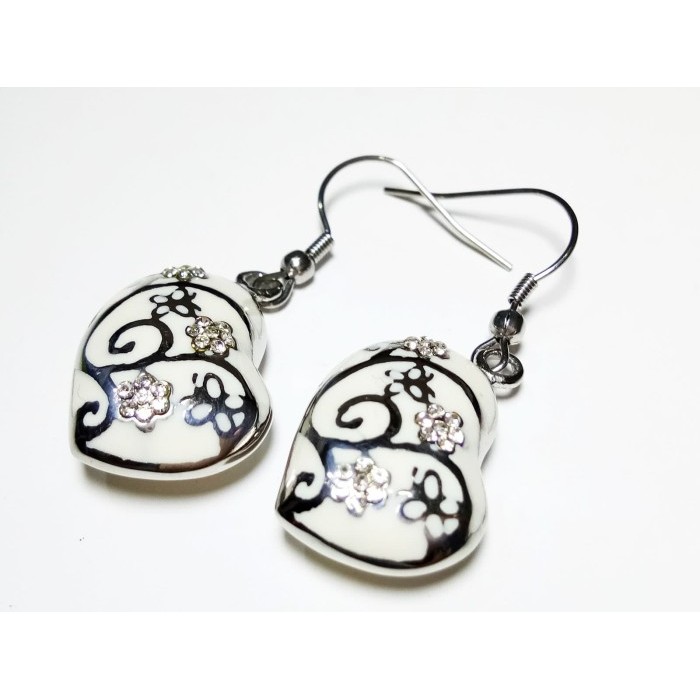 VeE Anting Wanita Titanium batu Giok Putih Love Kristal Swarovski