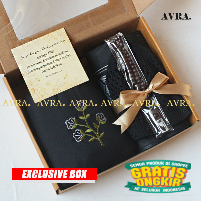

Hampers Mukena Dewasa Kado Mukenah Sarung Hadiah Ulang Tahun Pernikahan Lebaran Idul Fitri Gift Box/ keluarga oleh oleh