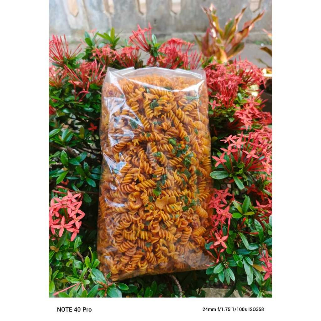 

Makaroni Spiral Pedas Daun Jeruk Ternampol
