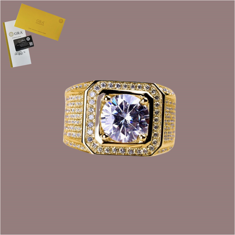 Termasuk Sertifikat GRA Cincin Pria Emas 18K Moissanite