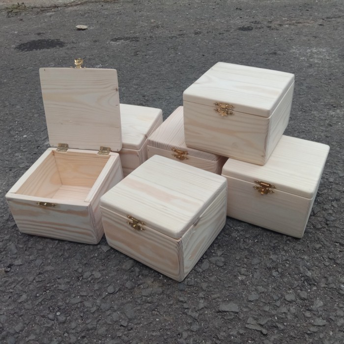 

✨LARIS✨ -Custom Kotak kayu Serbaguna/ Wooden Box (unfinished)