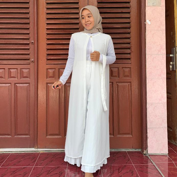 Outer Gamis Tanpa Lengan Look Simple Panjang Bahan Ceruty Adeeva