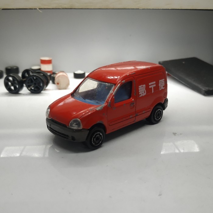 majorette renault kangoo   6A -SK89