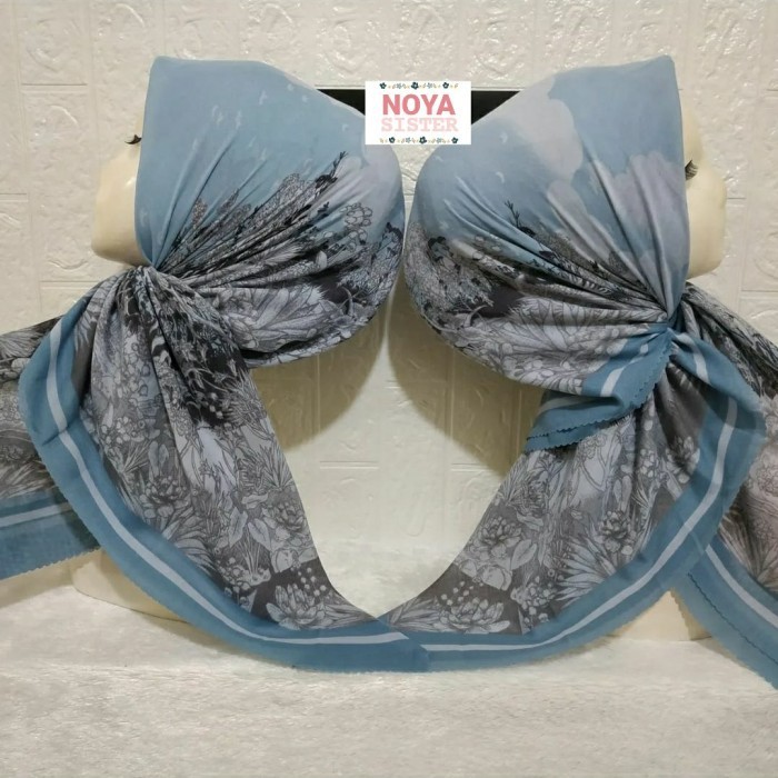 Hijab (Elsya) jilbab segiempat motif blue biru muda abu voal premium