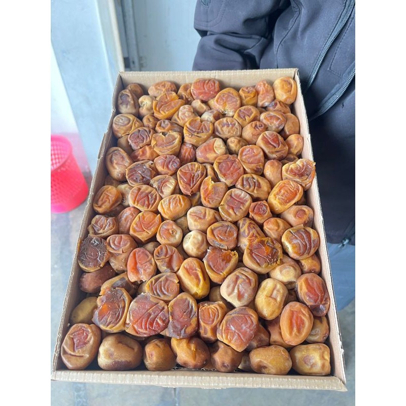 

Kurma Sukkari Al Qossim Grade A Repack 1kg
