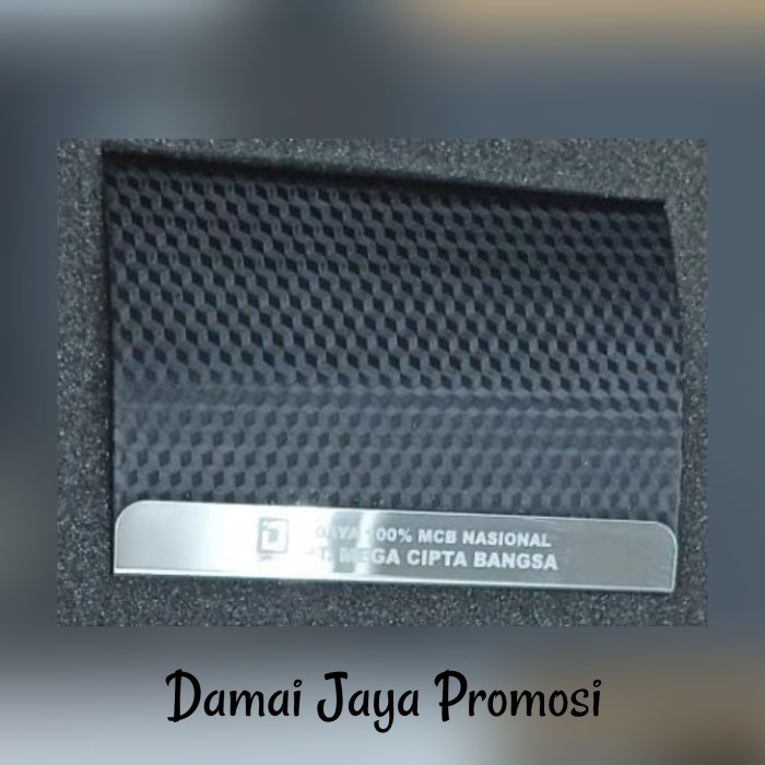 

Thosti Tempat Kartu Nama / Name Card Holder Kulit Polos - Ncc 05 - Grafir Nama