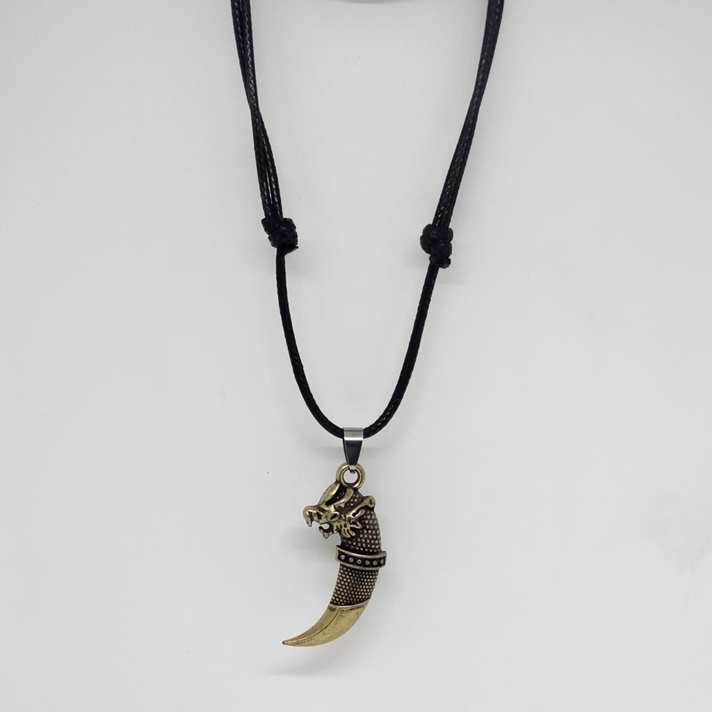 Kalung Tali Bandul Taring Pria Kalung Keren