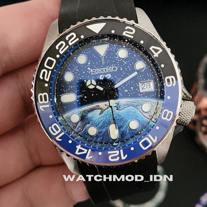 Seiko SKX Voyager Earth Full Lume Jam Tangan Diver Otomatis 42mm Stainless Steel Sapphire Crystal