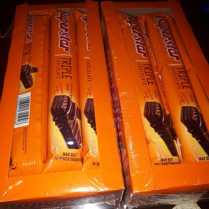 

superstar wafer chocolate box isi 12