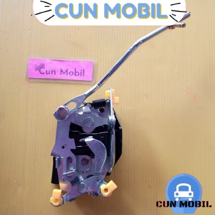 Door lock pintu Depan F70, L300, Futura, T120SS Kanan CUN MOBIL