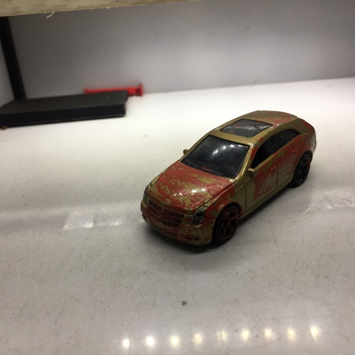 matchbox cadillac cts wagon -SJ89