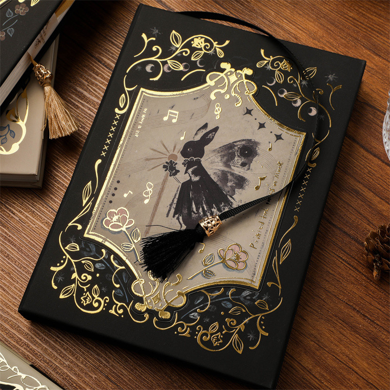 

A5 Gothic Note Magnetic Buckle Book Retro Art High Value Exquisite Hand Ledger Small Personality Creative Hand Ledger Gift