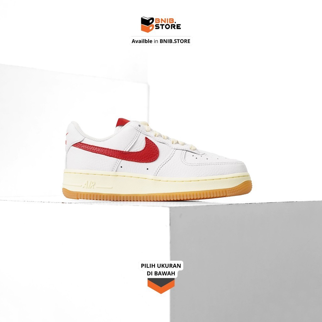 Sepatu Sneakers Wanita  N I K E Air Force 1 Low WhiteRed Gum [FN3493 100]