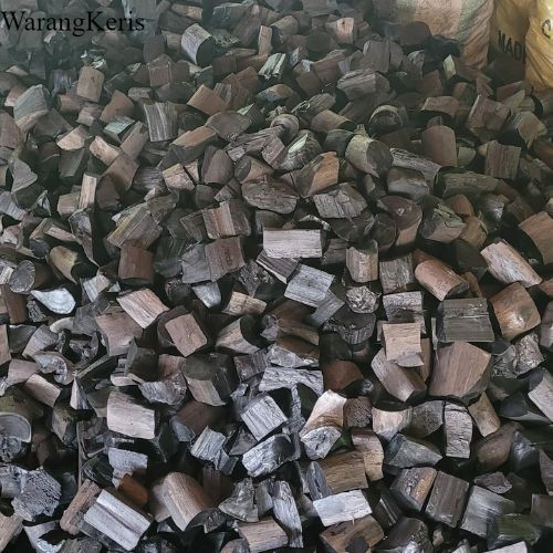 

Arang Kayu Keras, Hardwood Charcoal, Arang Kayu Kalimantan murah