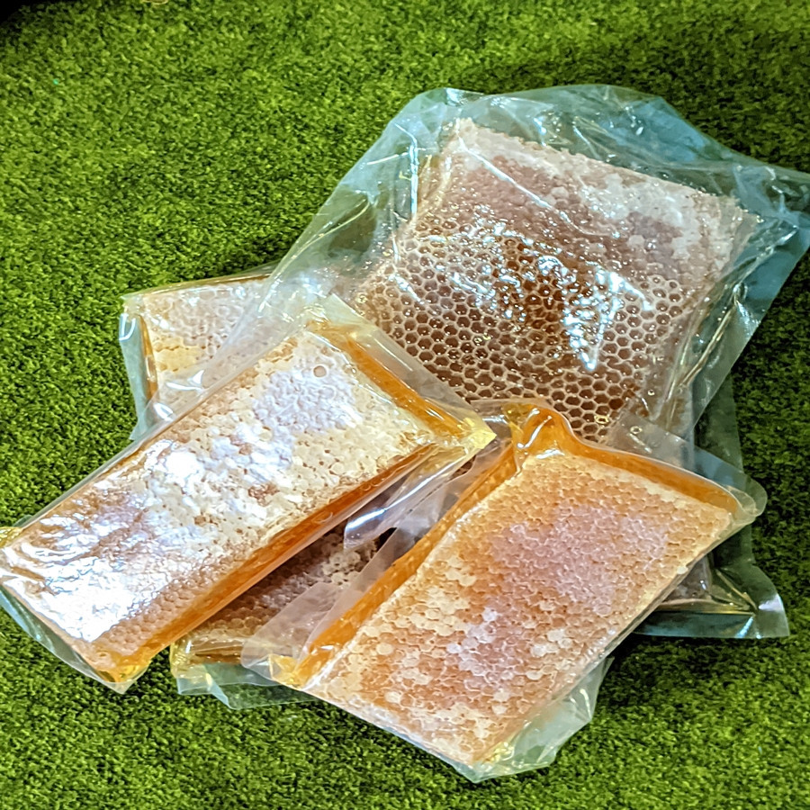 

OMH Terlaris Tunggaksemi [500gr] Sarang Madu Asli Cerana / Milefera