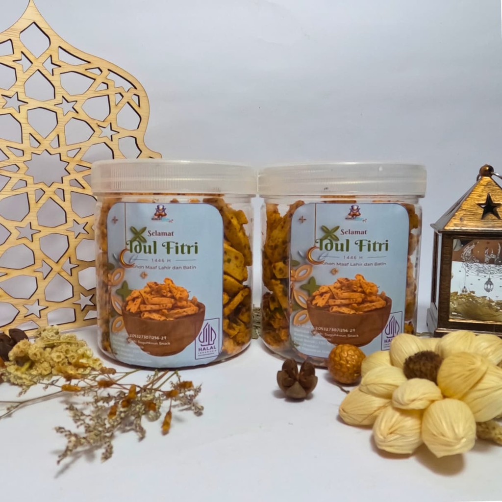 

MBGR Shop - Hampers Spesial 2 Toples Basreng Pedas Daun Jeruk Bandung Lebaran