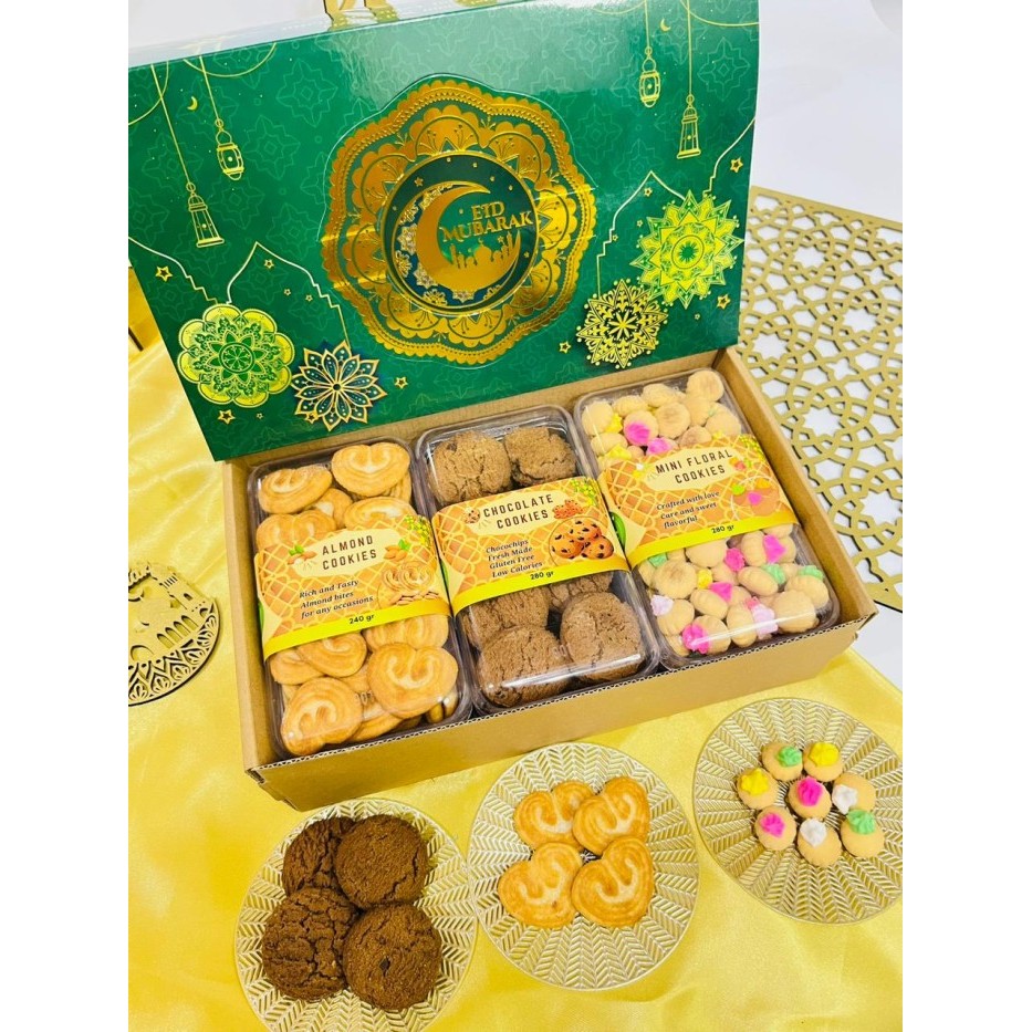 

HAMPERS LEBARAN PARCEL IDUL FITRI HALAL ISI 3 TOPLES FREE KARTU UCAPAN - SLIDING ISI 3
