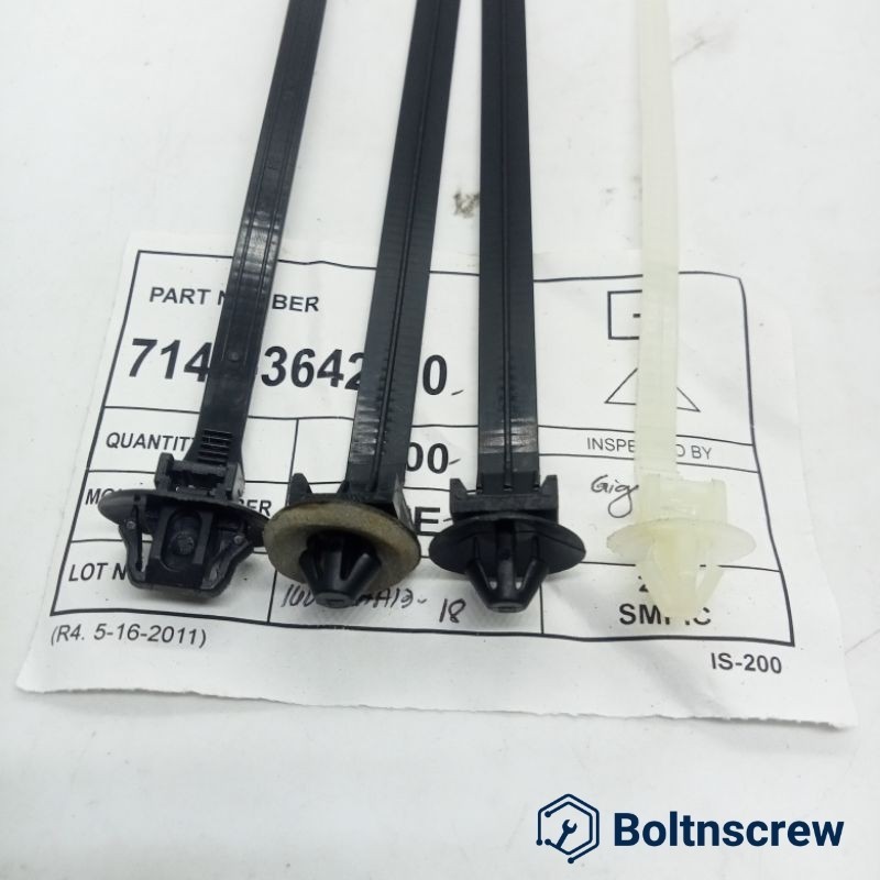 Klip Pengikat Penjepit Kabel Klem Clip Cable Perapih Insulock Mobil Motor