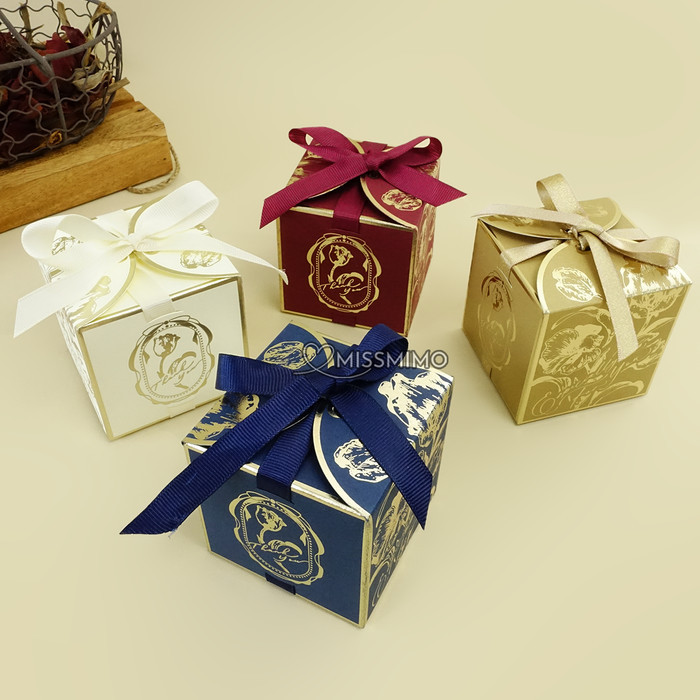 

Kotak Souvenir Pernikahan Wedding Luxury Gift Hadiah Sangjit Candy Box