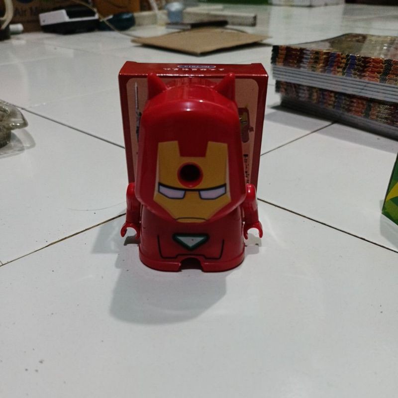 

orotan putar motif robot