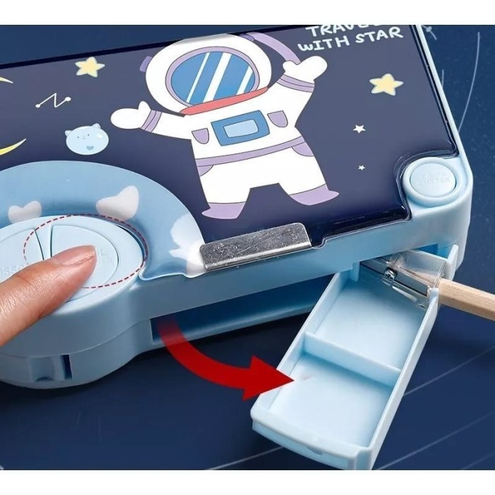 

Kotak Pensil Anak Sekolah Tempat Pensil Anak Sekolah Water proof - Tipe A-Astronot