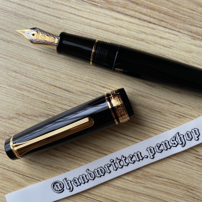 

SAILOR Professional Gear (Pro Gear) Fountain Pen - Black RT, Extra Fine