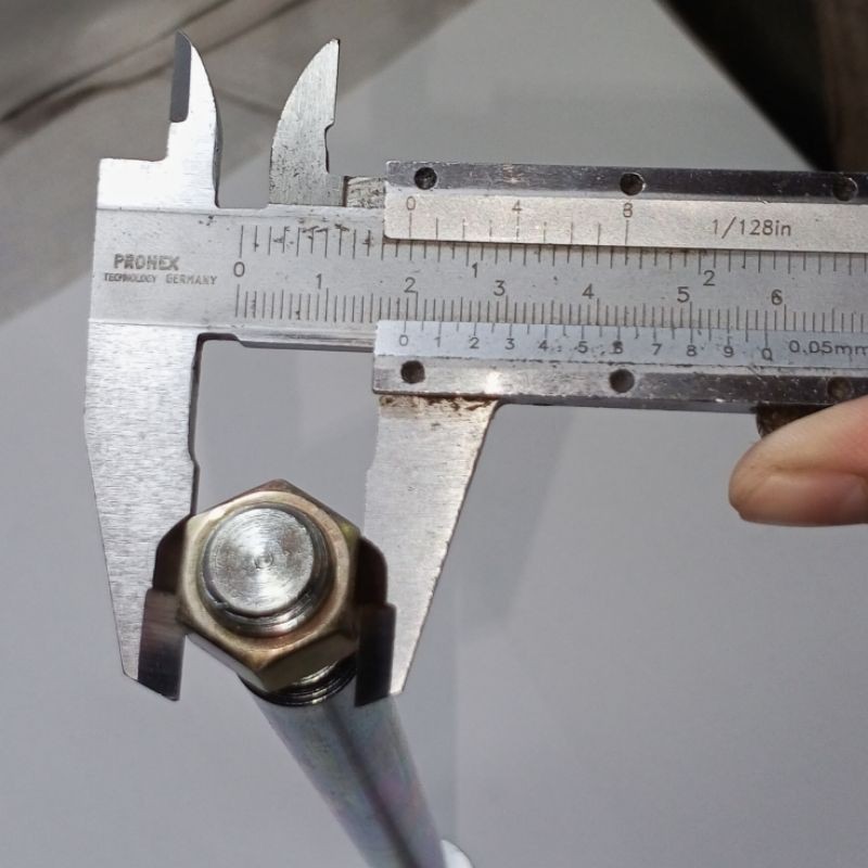 AS RODA BELAKANG TIGER PANJANG 30CM/ AS RODA BELAKANG KLX PANJANG 30CM/ AS RODA CRF 150 PANJANG 30CM