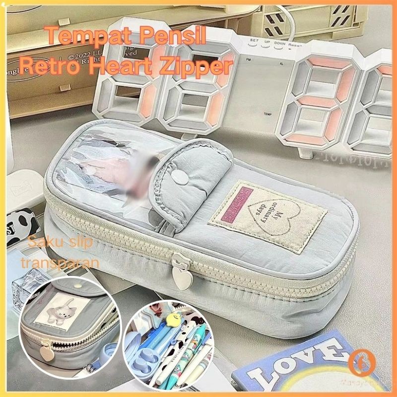 

【Penjual Lokal】Tempat Pensil Retro Heart Zipper Kapasitas Besar Tempat Pencil Tas penyimpanan alat tulis siswa trading card pouch