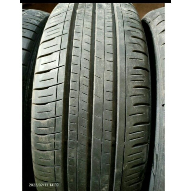 Ban mobil second uk195/60 ring16 tubeles