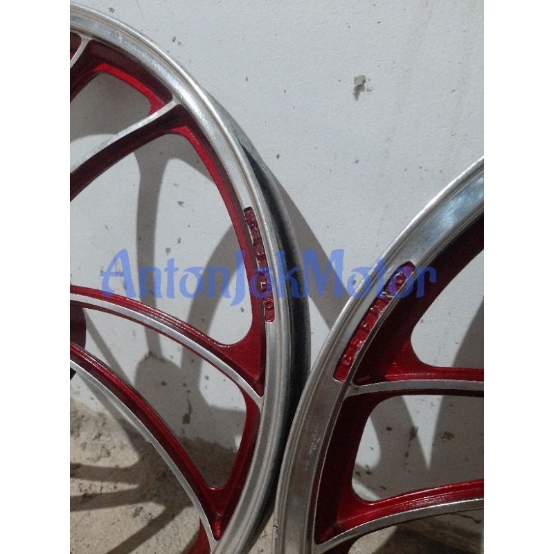 velg cefiro bekas rx king (ready 1set sesuai foto) cat merah candy new dan sudah di poles kinclong  