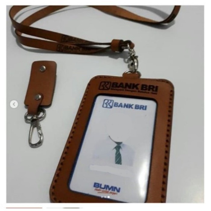 

Name Tag Kulit Bank BRI Id Card Bank BRI Name Tag Kulit Id Card Holder - Coklat, CUSTOM