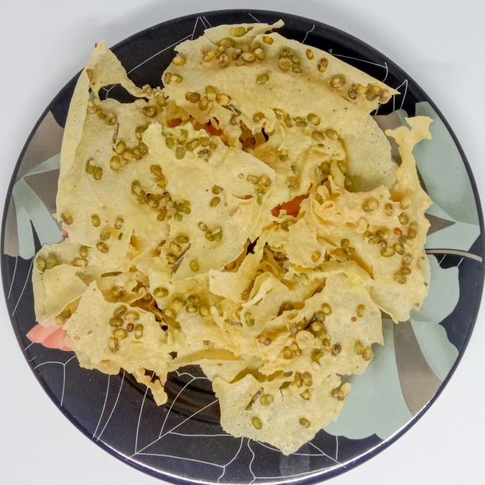 

Peyek/Rempeyek kacang hijau remkes's 100 gram - plastik