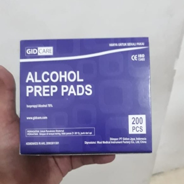Alkohol Swab Kapas Pembersih Tisu Tissue Alcohol Prep Pads Isi 200
