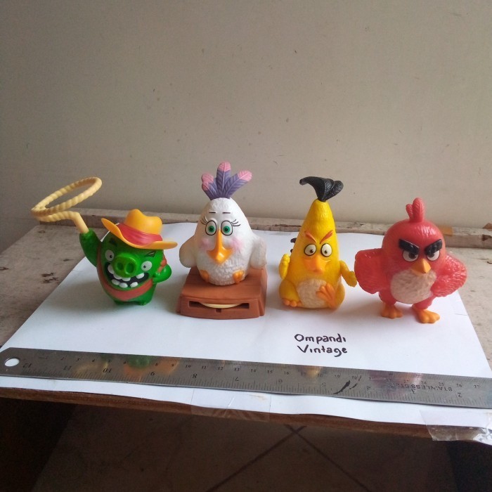 BB27 4 pcs mainan angry birds McDonald's