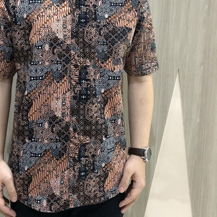 ✬ [GRIDLINE R040] Kemeja Batik Pria Katun Lengan Pendek Regular ❋