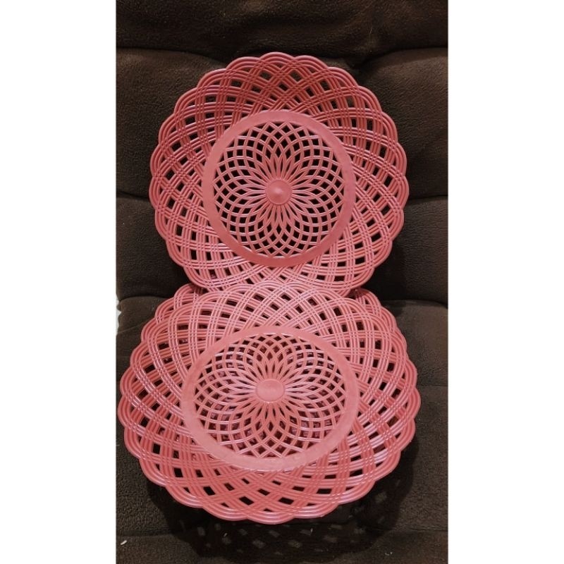1 Lusin Piring Rotan Plastik/Piring Plastik Motif Rotan Serbaguna